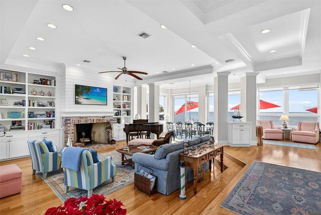 7152 POINT OF ROCKS CIRCLE, Sarasota, FL 34242