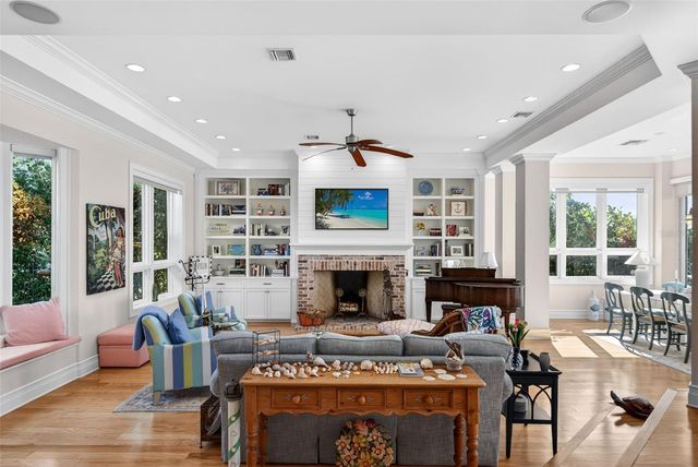 7152 POINT OF ROCKS CIRCLE, Sarasota, FL 34242