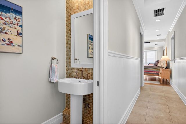 7152 POINT OF ROCKS CIRCLE, Sarasota, FL 34242