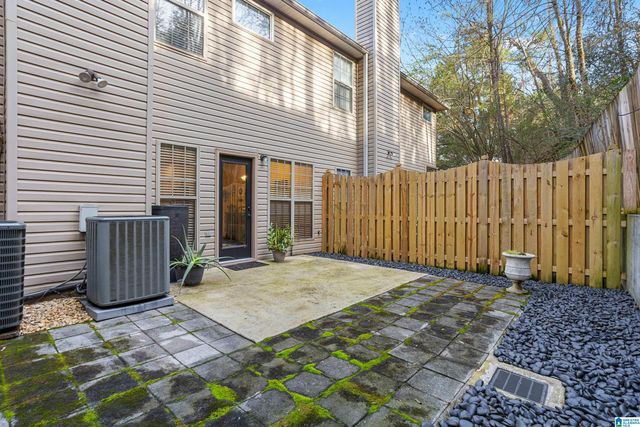 597 HACKBERRY RIDGE TRACE, Birmingham, AL 35226