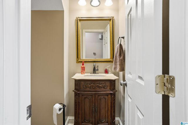 597 HACKBERRY RIDGE TRACE, Birmingham, AL 35226