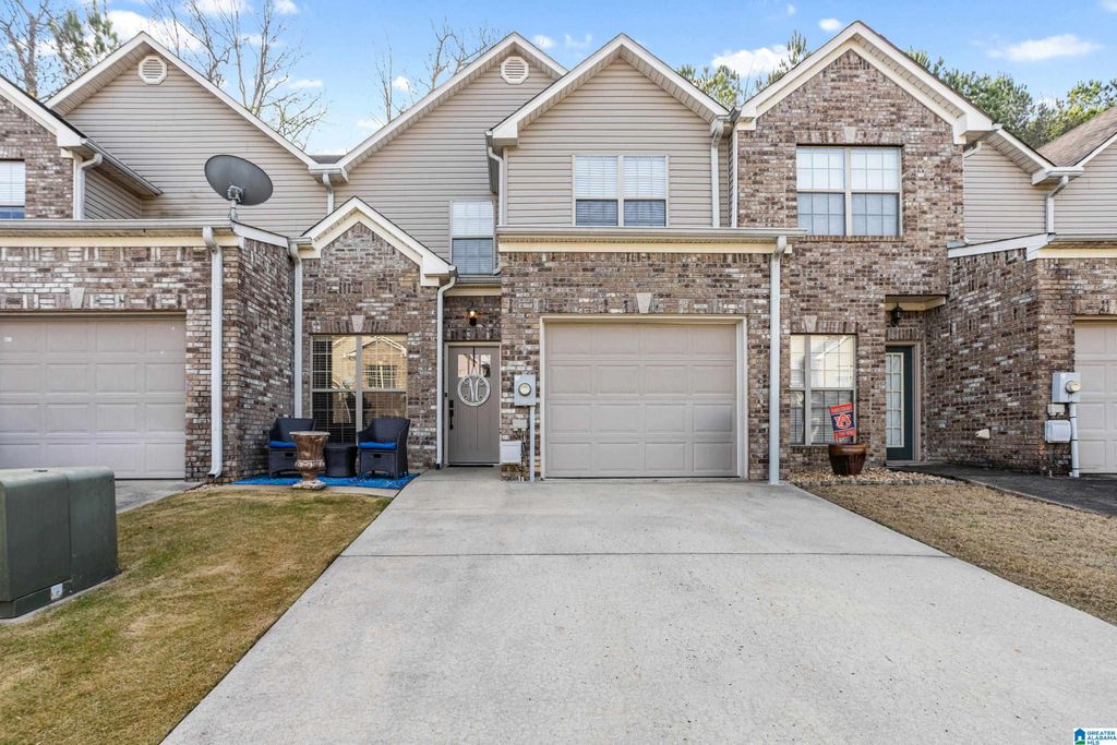 597 HACKBERRY RIDGE TRACE, Birmingham, AL 35226