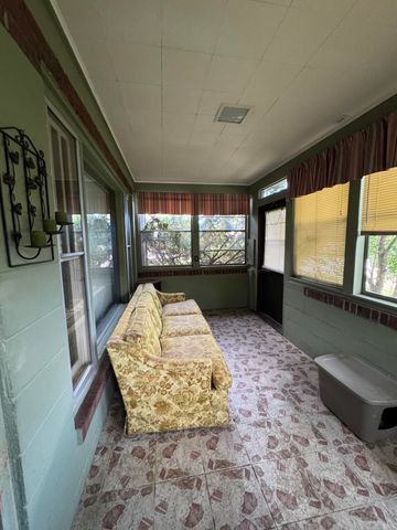 6612 Alexander Avenue, Hammond, IN 46323