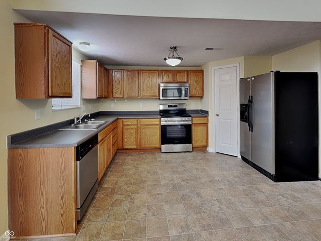 12442 Quarterback Lane, Fishers, IN 46037