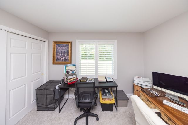 17 Harwood Farm Road, Southbridge, MA 01550