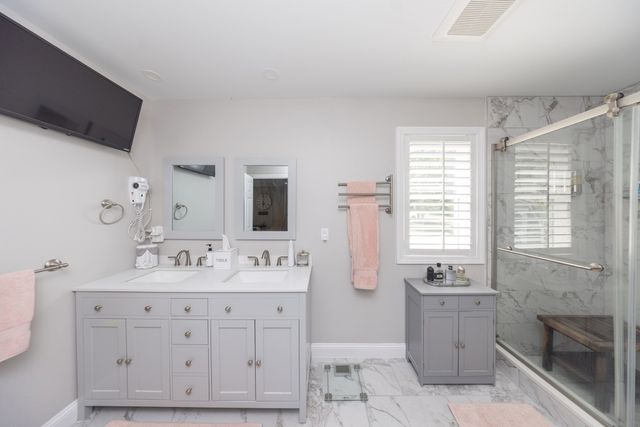 17 Harwood Farm Road, Southbridge, MA 01550