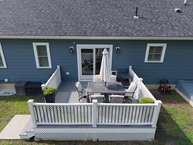 17 Harwood Farm Road, Southbridge, MA 01550