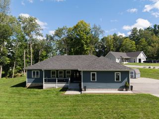 17 Harwood Farm Road, Southbridge, MA 01550