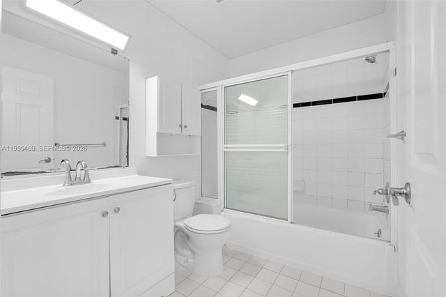 1120 Cliffrose Street, Hollywood, FL 33019