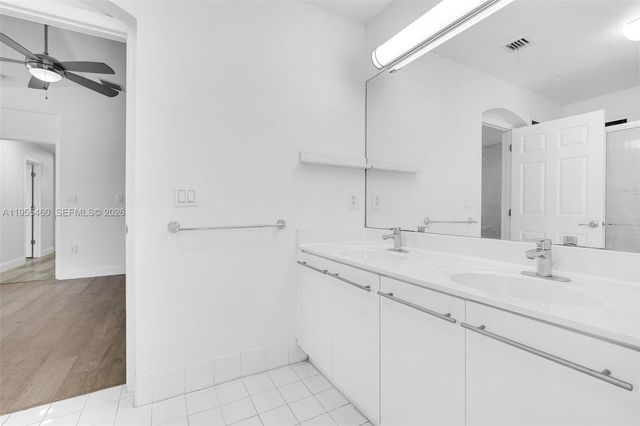 1120 Cliffrose Street, Hollywood, FL 33019
