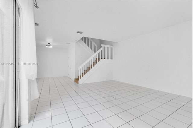 1120 Cliffrose Street, Hollywood, FL 33019