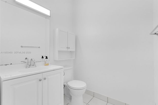 1120 Cliffrose Street, Hollywood, FL 33019
