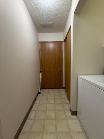 5365 Pond View Drive, Westerville, OH 43081