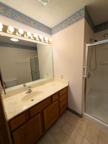 5365 Pond View Drive, Westerville, OH 43081
