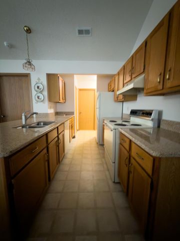 5365 Pond View Drive, Westerville, OH 43081