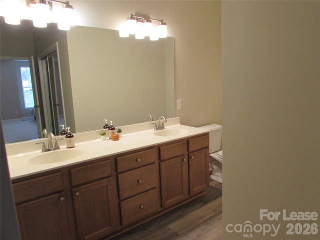 10125 Westmoreland Road 2E, Cornelius, NC 28031