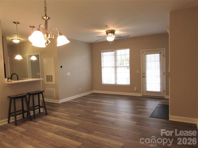 10125 Westmoreland Road 2E, Cornelius, NC 28031