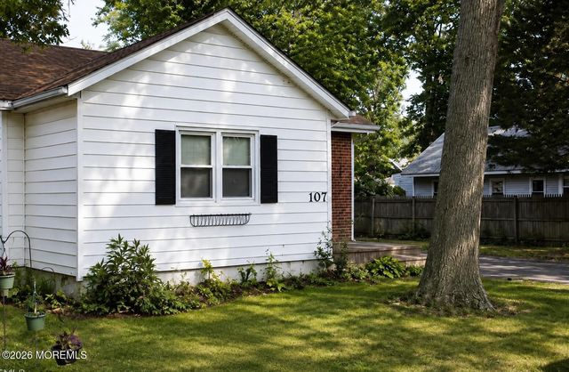 107 Martin Road, Toms River, NJ 08753
