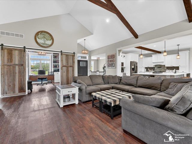 5420 Summerfield Road, Petersburg, MI 49270