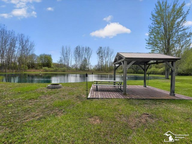 5420 Summerfield Road, Petersburg, MI 49270