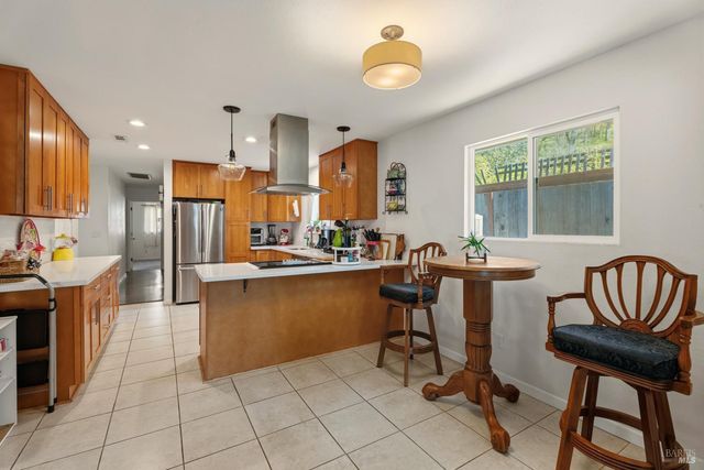 2960 Oak Crest Ave, Lucerne, CA 95458