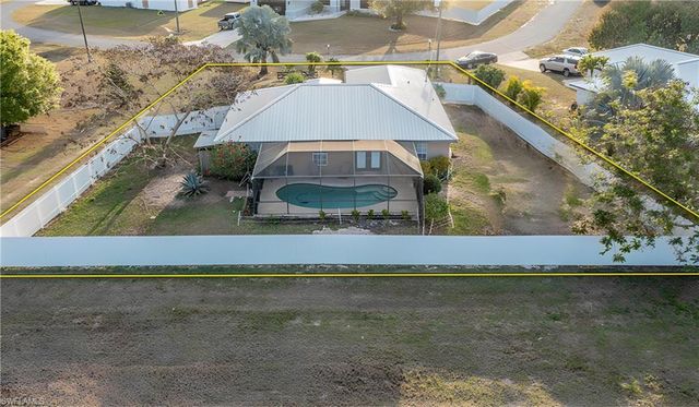 7049 Tide CIR, Labelle, FL 33935