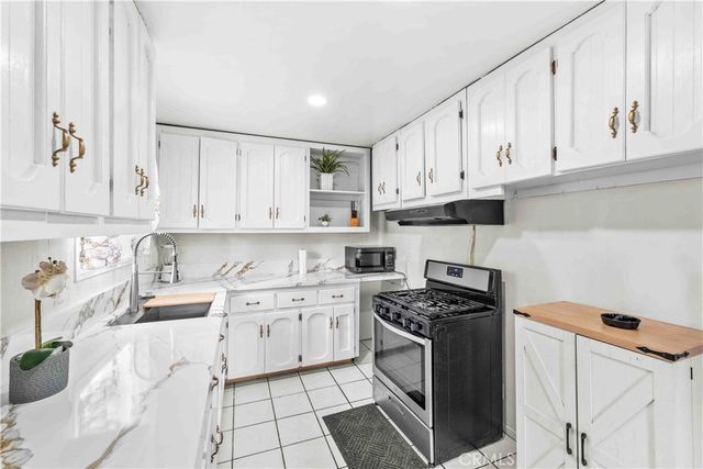 9649 Pioneer, Santa Fe Springs, CA 90670