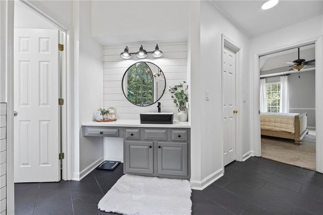 2500 Ashbourne Drive, Lawrenceville, GA 30043
