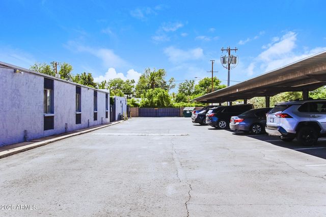 6320 N 16TH Street, Phoenix, AZ 85016