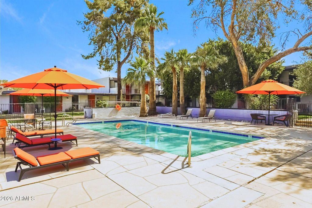 6320 N 16TH Street, Phoenix, AZ 85016