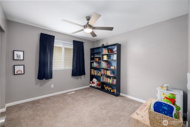 6858 Flute Street SE, Lacey, WA 98513