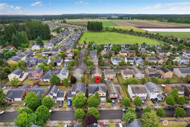 6858 Flute Street SE, Lacey, WA 98513