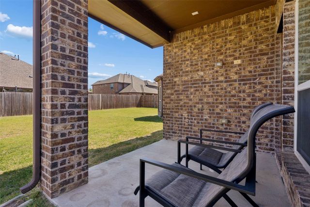 2446 Old Stables Drive, Celina, TX 75009