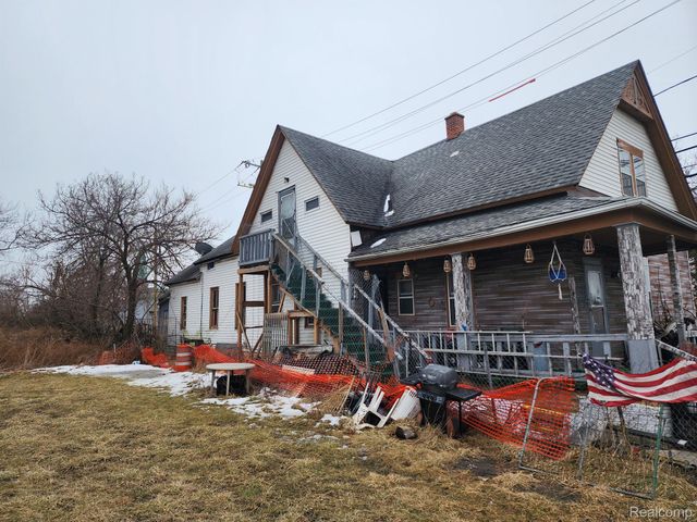 2124 E FOREST Avenue, Detroit, MI 48207