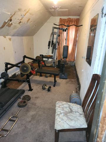 2124 E FOREST Avenue, Detroit, MI 48207