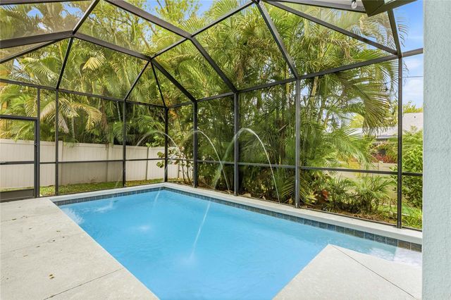 5603 AARON COURT, Sarasota, FL 34232