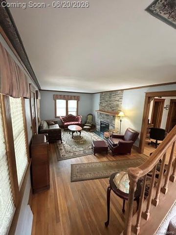 403 California Avenue, Royal Oak, MI 48067