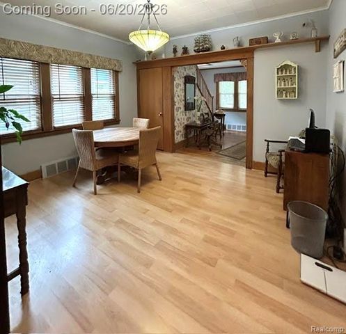 403 California Avenue, Royal Oak, MI 48067