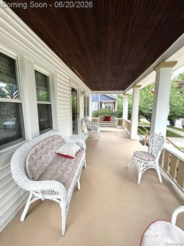 403 California Avenue, Royal Oak, MI 48067
