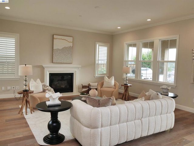 2109 Elderberry Dr, San Ramon, CA 94582