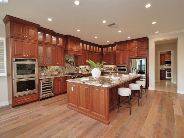 2109 Elderberry Dr, San Ramon, CA 94582