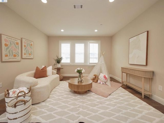 2109 Elderberry Dr, San Ramon, CA 94582