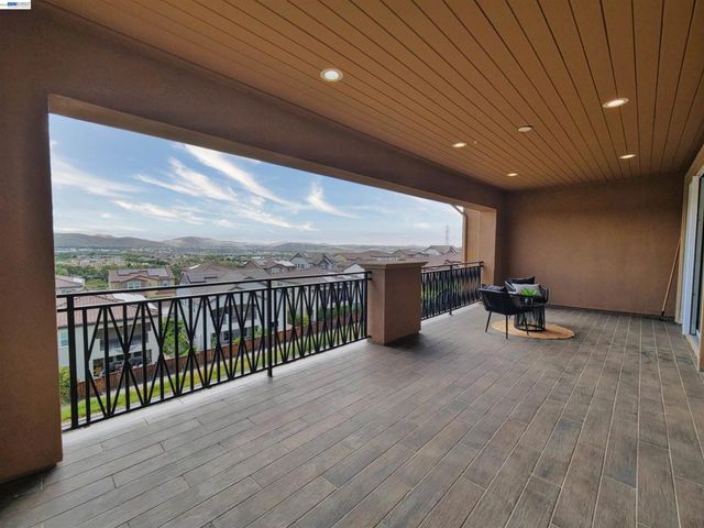 2109 Elderberry Dr, San Ramon, CA 94582