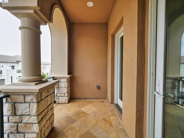 2109 Elderberry Dr, San Ramon, CA 94582