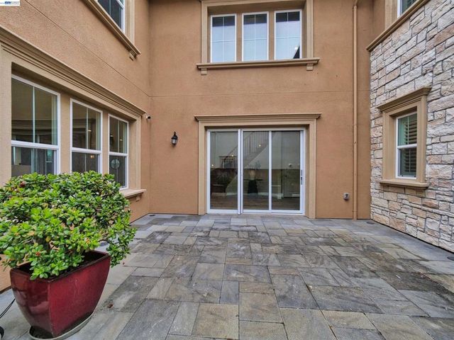 2109 Elderberry Dr, San Ramon, CA 94582