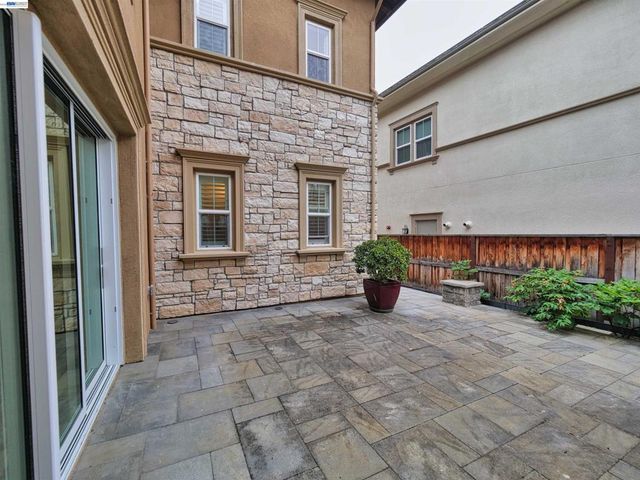 2109 Elderberry Dr, San Ramon, CA 94582