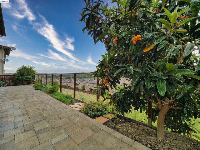 2109 Elderberry Dr, San Ramon, CA 94582