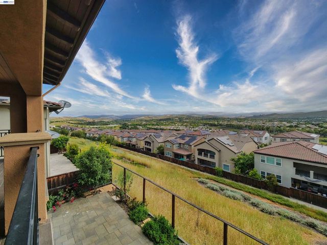 2109 Elderberry Dr, San Ramon, CA 94582