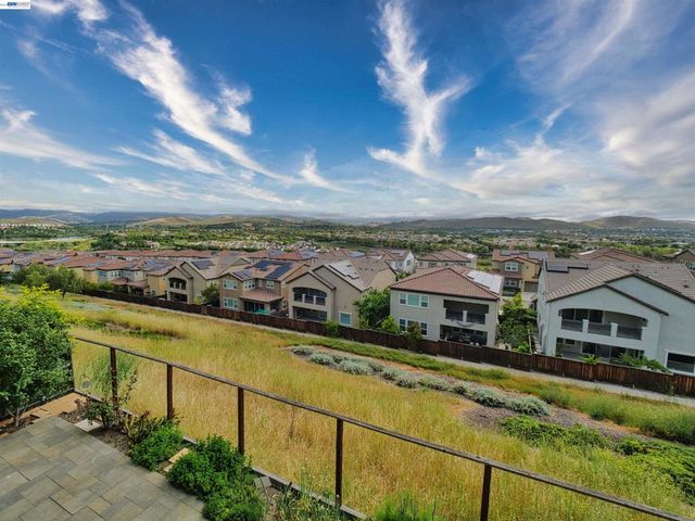 2109 Elderberry Dr, San Ramon, CA 94582