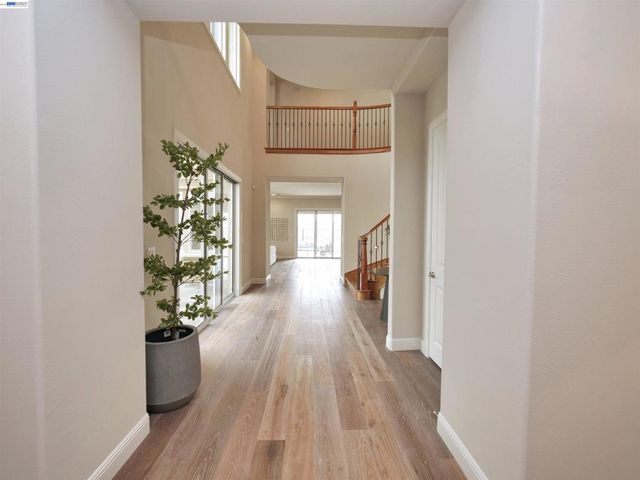 2109 Elderberry Dr, San Ramon, CA 94582